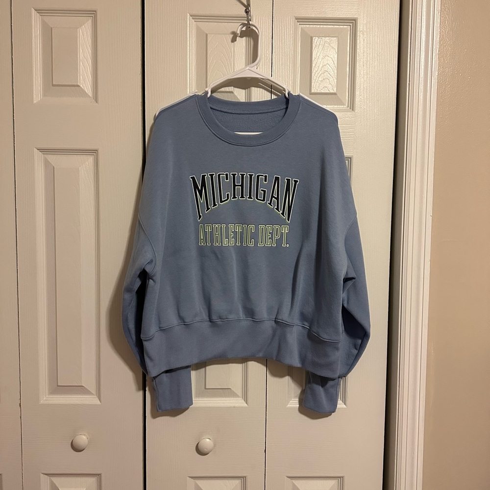 Michigan crewneck